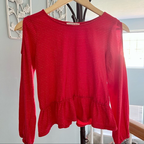 🦋 5/$25 BUNDLE • Copper Key Red Cold Shoulder Girls Top with Silver Strands - Picture 1 of 7